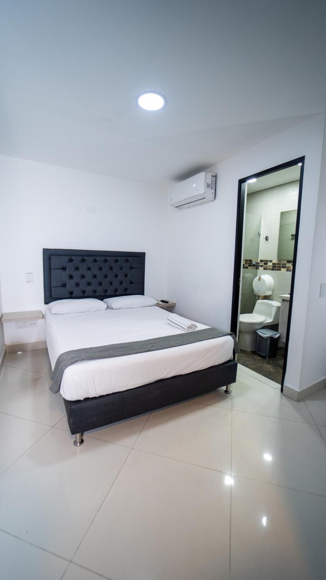 79 Hotel Medellín Eksteriør billede