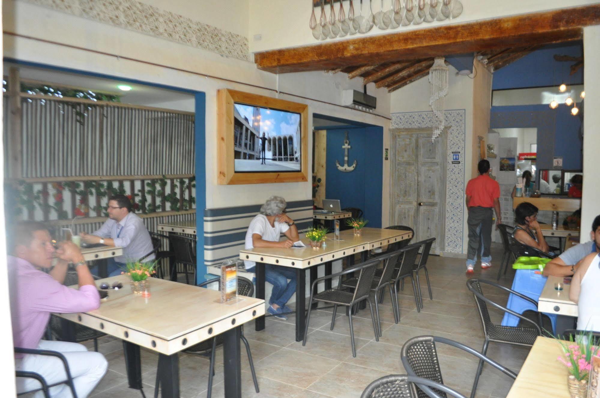 79 Hotel Medellín Eksteriør billede