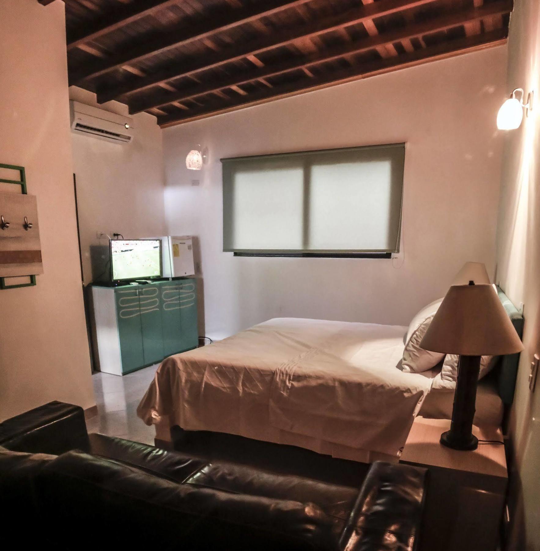 79 Hotel Medellín Eksteriør billede